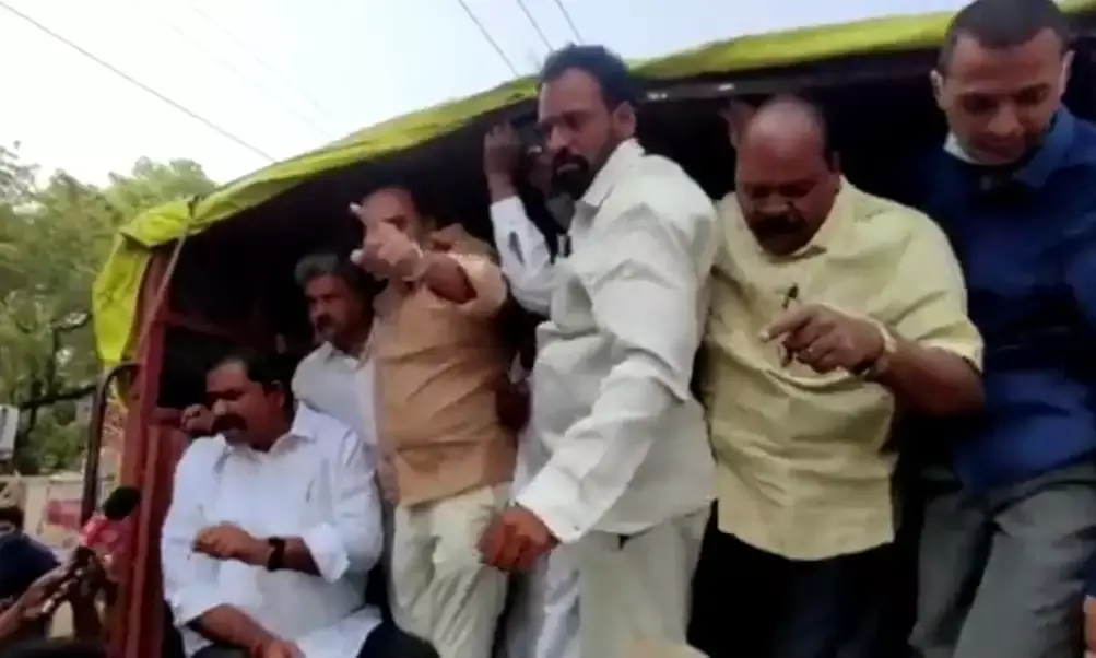 Ex-minister Devineni Uma, TDP leaders held while protesting MLC Ashok Babus arrest