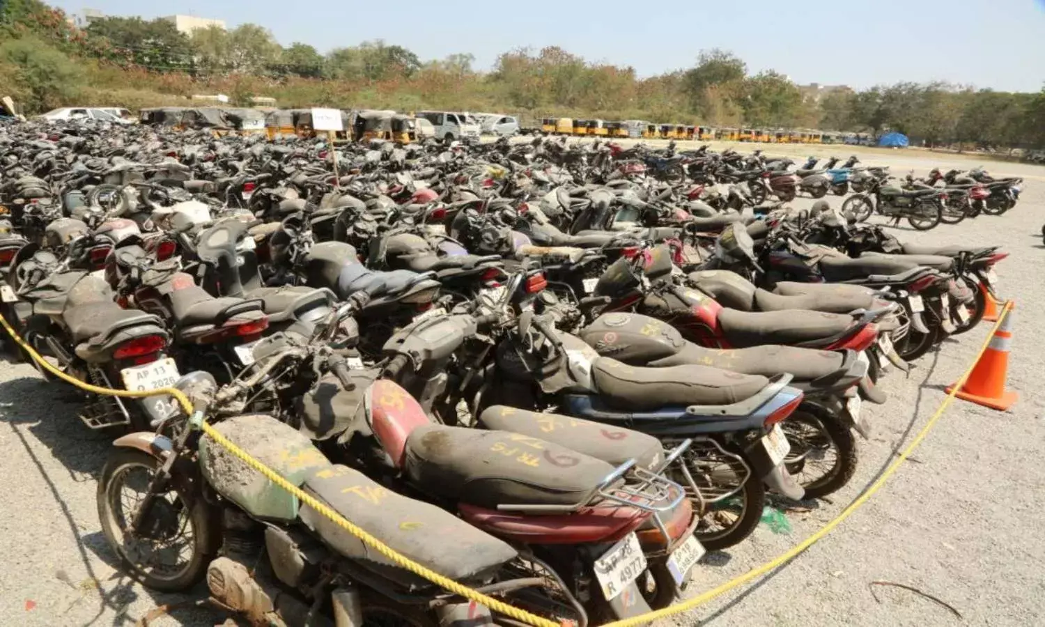Hyd police auction over 600 seized, abandoned vehicles for Rs. 51.74L