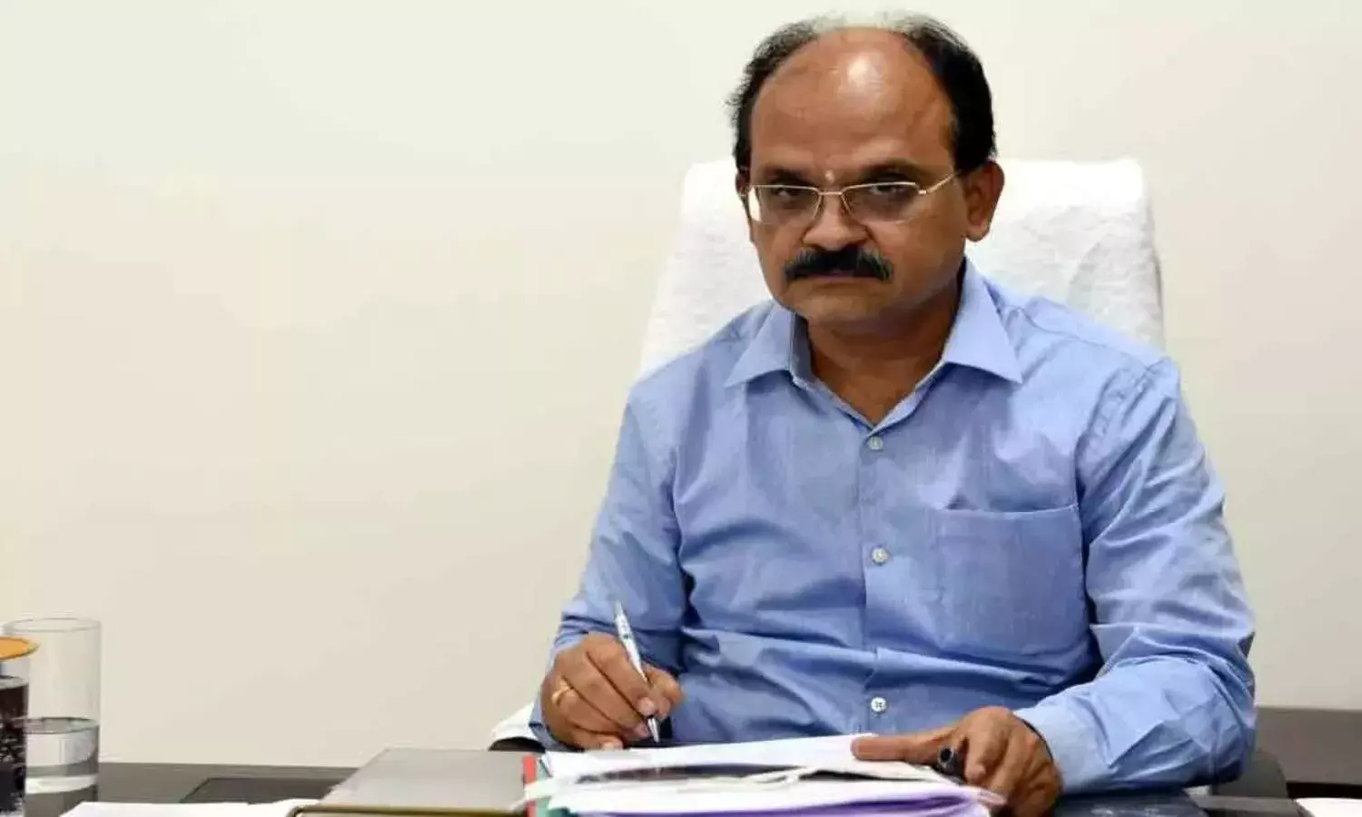 Rejig in Andhra administration: Dr. K.S. Jawahar Reddy is new Special Chief Secretary to CM