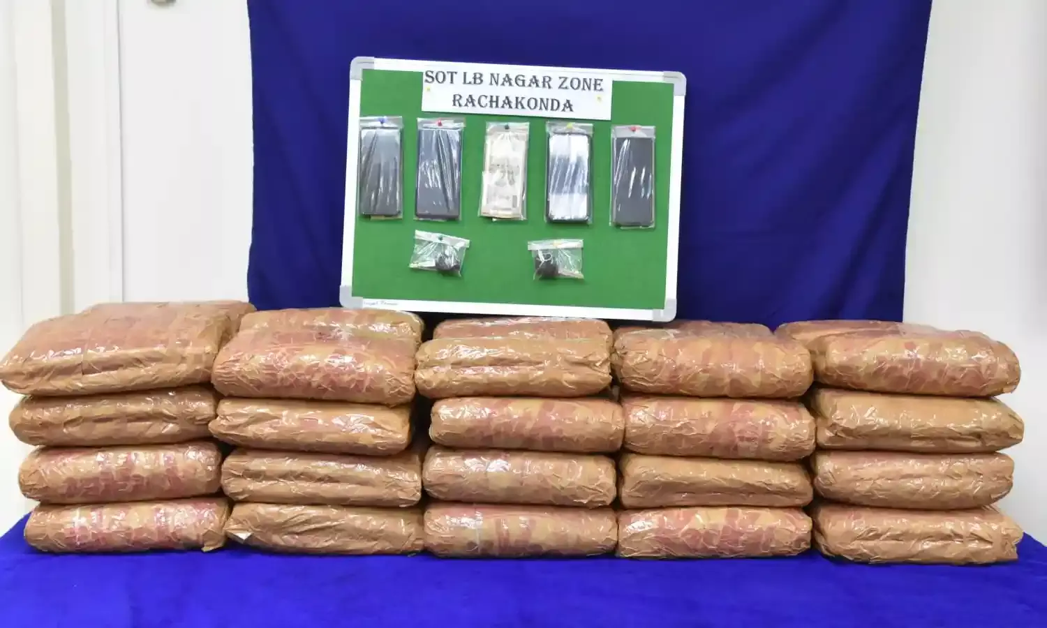 4 drug peddlers caught in Pedda Amberpet, 80 kg ganja seized