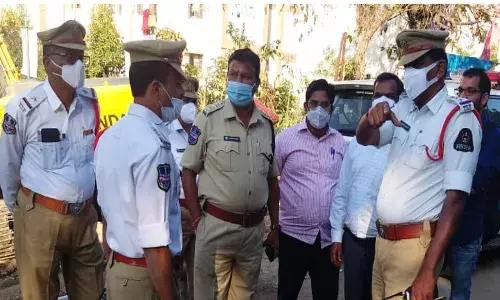 Discount on traffic challans: Rs. 5.5 cr collected on 1st day in Hyd tri-commissionerate area