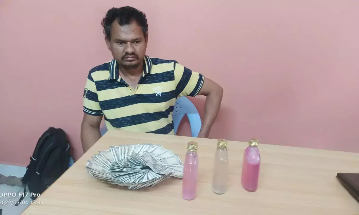 Yellareddy Railway official caught accepting bribes