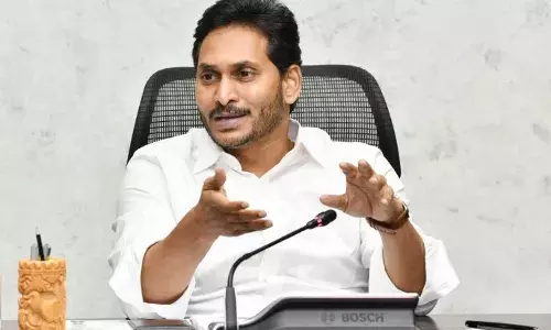 Nampally court summons Jagan in 2014 Huzurnagar poll violation case