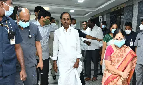 KCR visits city hospital for medical checkup; doctors conduct angiography