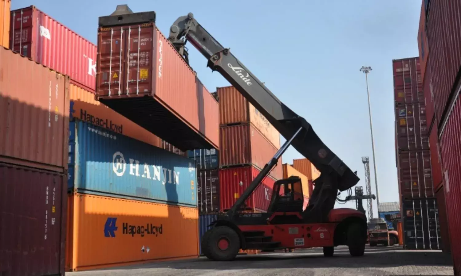 Export Preparedness Index: Telangana best performer in business environment, not in `overseas trade infra