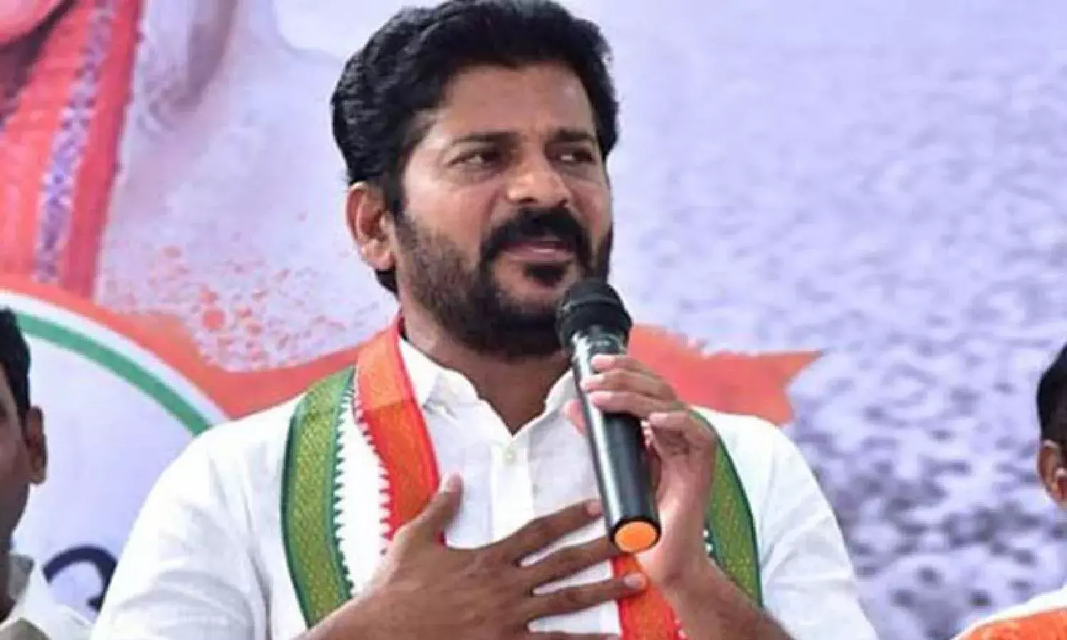 Revanth urges TS health minister to accept demands of protesting NIMS contract nurses