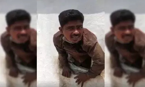 Watch: Thief gets stuck in a temple window while trying to escape in Srikakulam