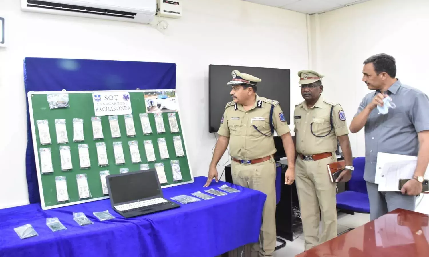 IPL cricket betting racket busted in Vanasthalipuram, 7 arrested