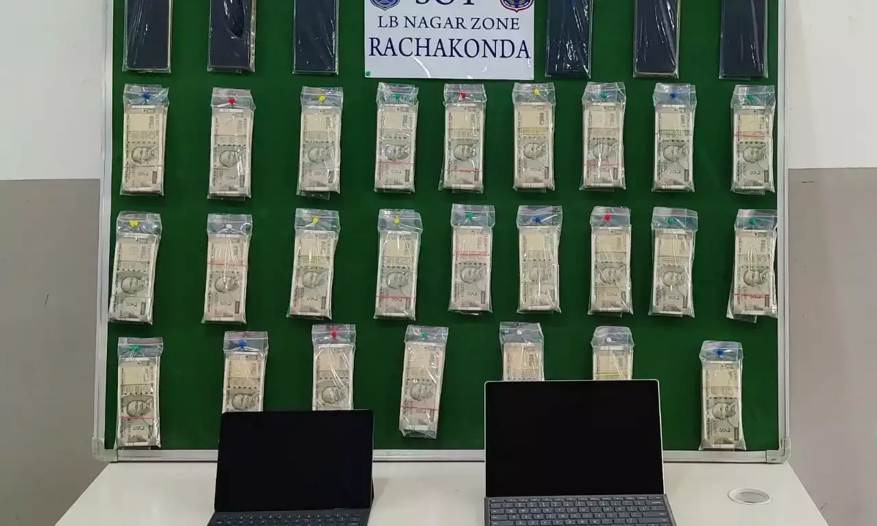 IPL betting racket busted in Vanasthalipuram; cash, accounts worth Rs. 1.20 cr seized