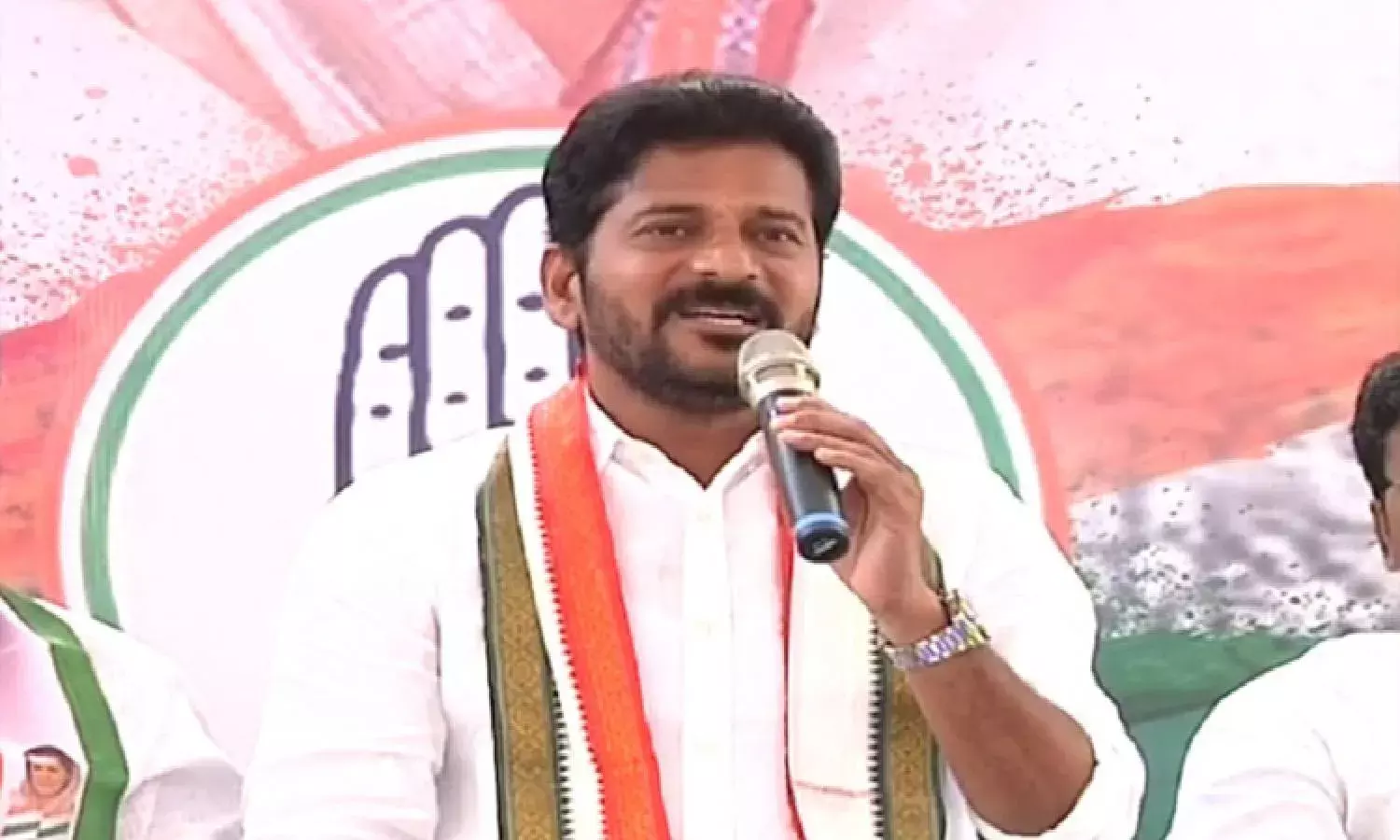 TRS leaders colluding with rice millers, extorting money from farmers: Revanth