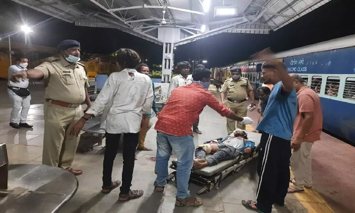Srikakulam tragedy: Konark Express runs over five passengers at Sigadam section