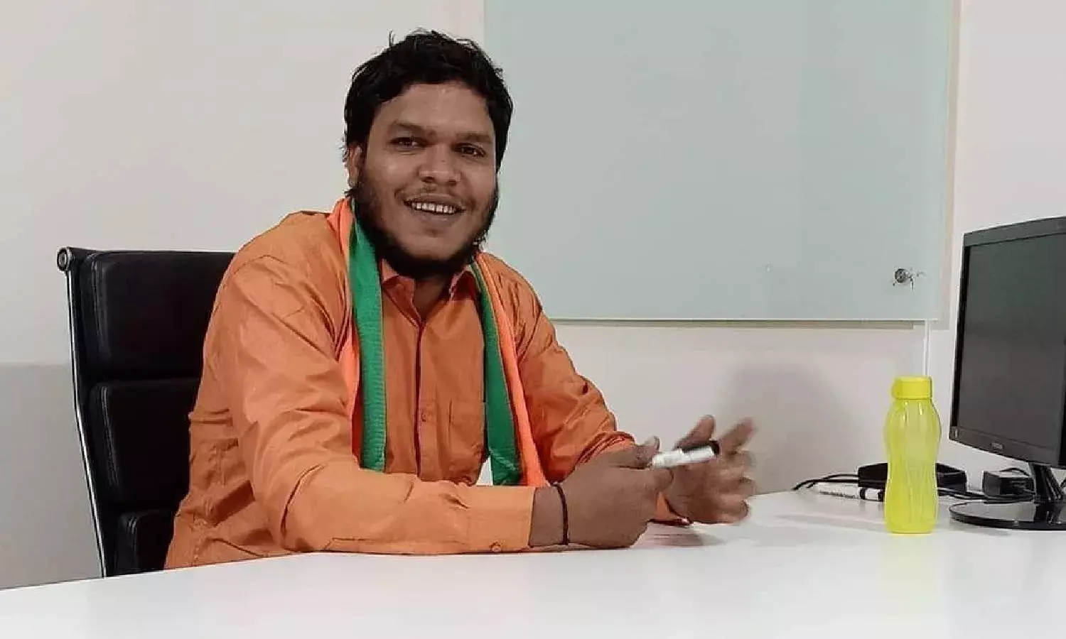 Tension in Khammam after BJP workers suicide; Bandi Sanjay alleges harassment by TRS, police