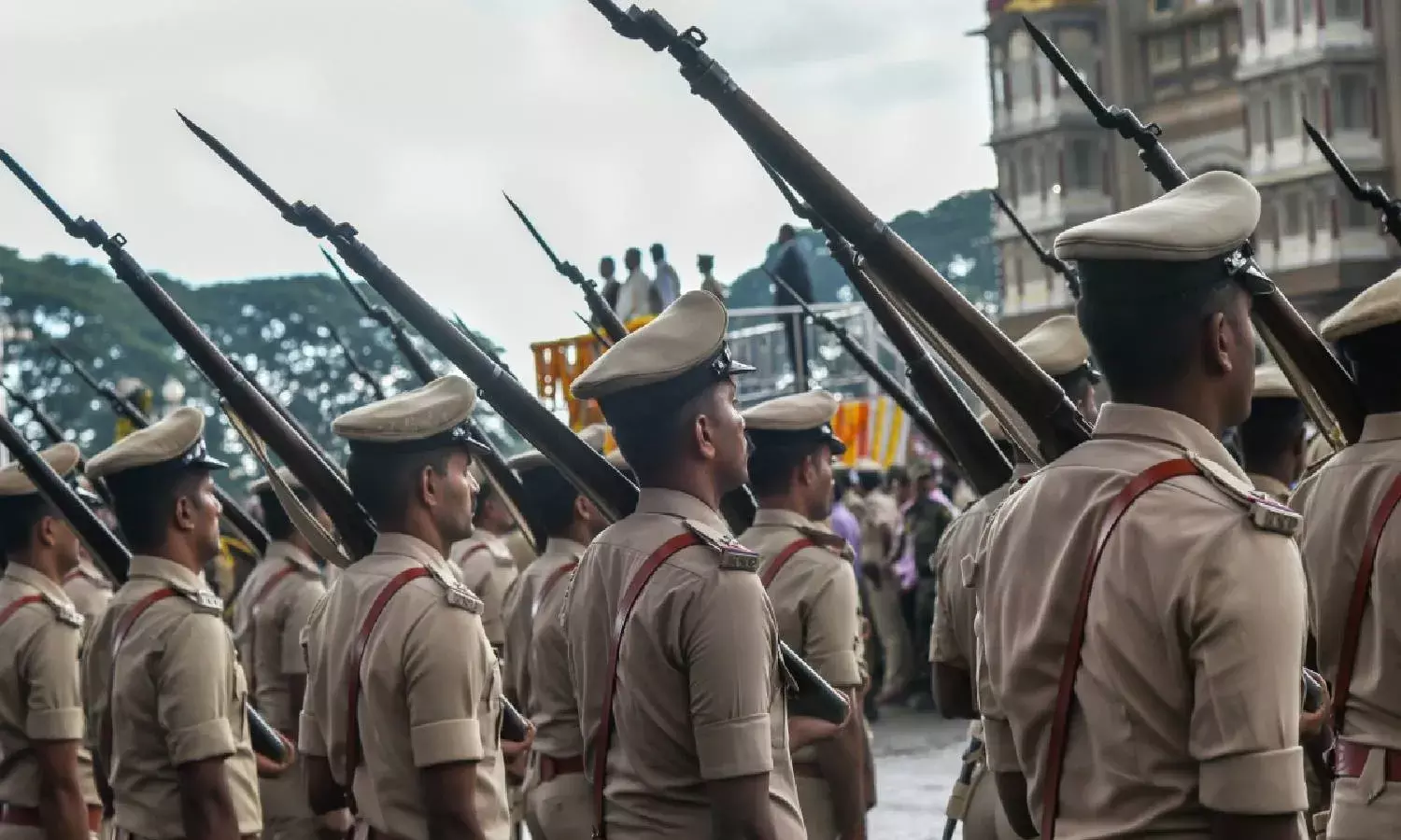 TS Police Recruitment Board notifies 16,614 vacancies in 4 departments