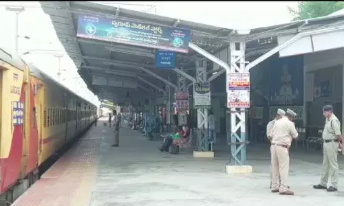 Woman gang-raped at Gunturs Repalle railway station; husband brutally attacked