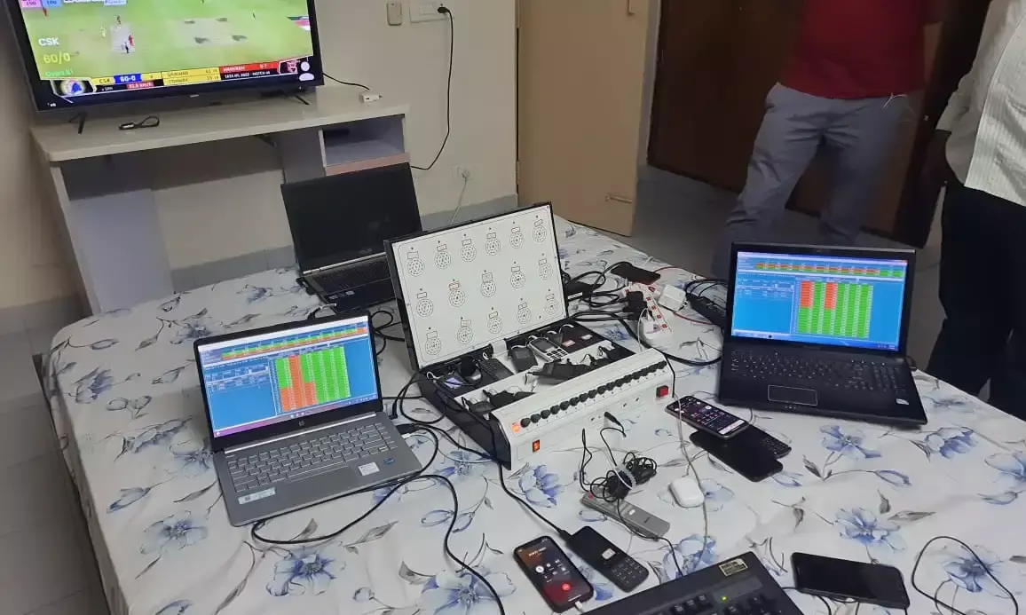 Illegal IPL betting racket busted in Vizag, 2 held