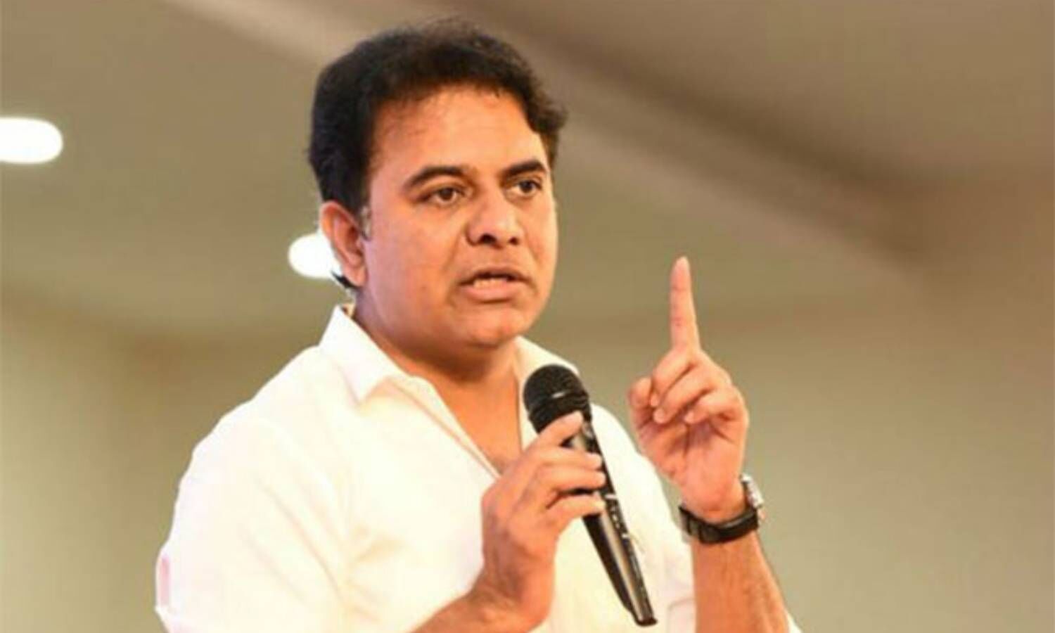 KTR Serves Legal Notice To Bandi Sanjay Over 'baseless' Allegations