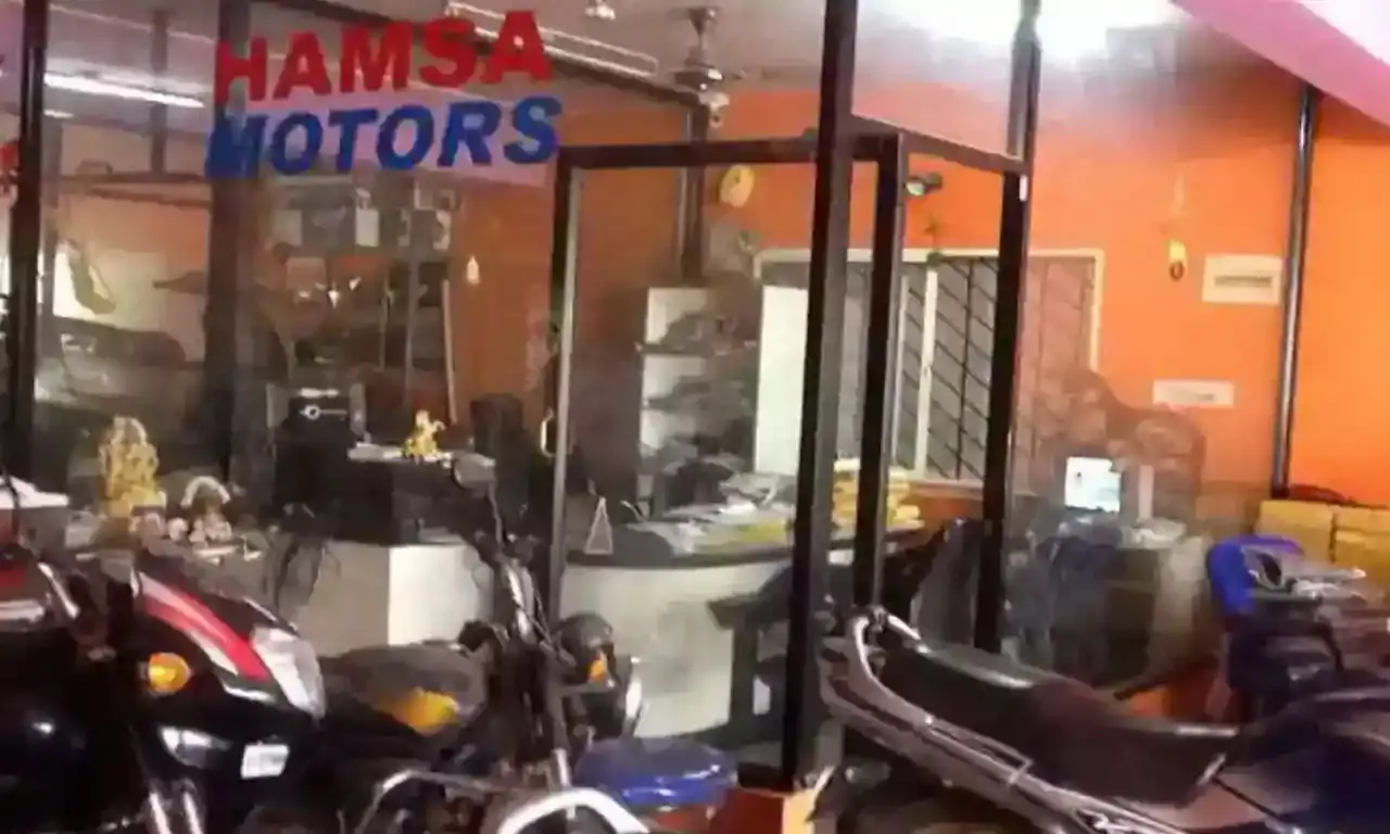 Vizag: Two-wheeler company fined Rs. 40k for selling defective bike