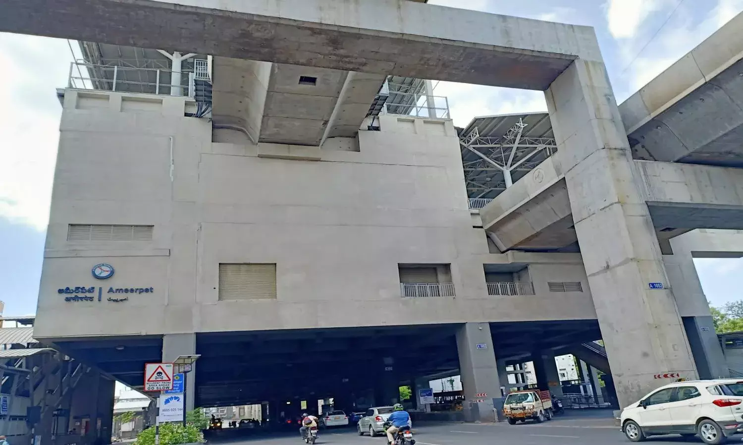 Youth masturbates in front of woman in Ameerpet Metro Station elevator; held