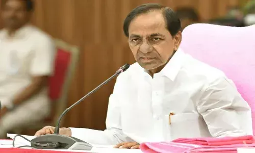 KCR plunges into national politics; embarks on country-wide yatra