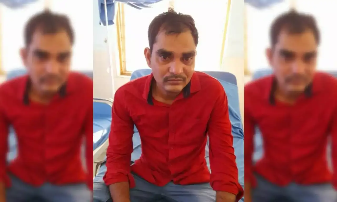 Kamareddy: Panchayat secretary caught red-handed accepting bribe