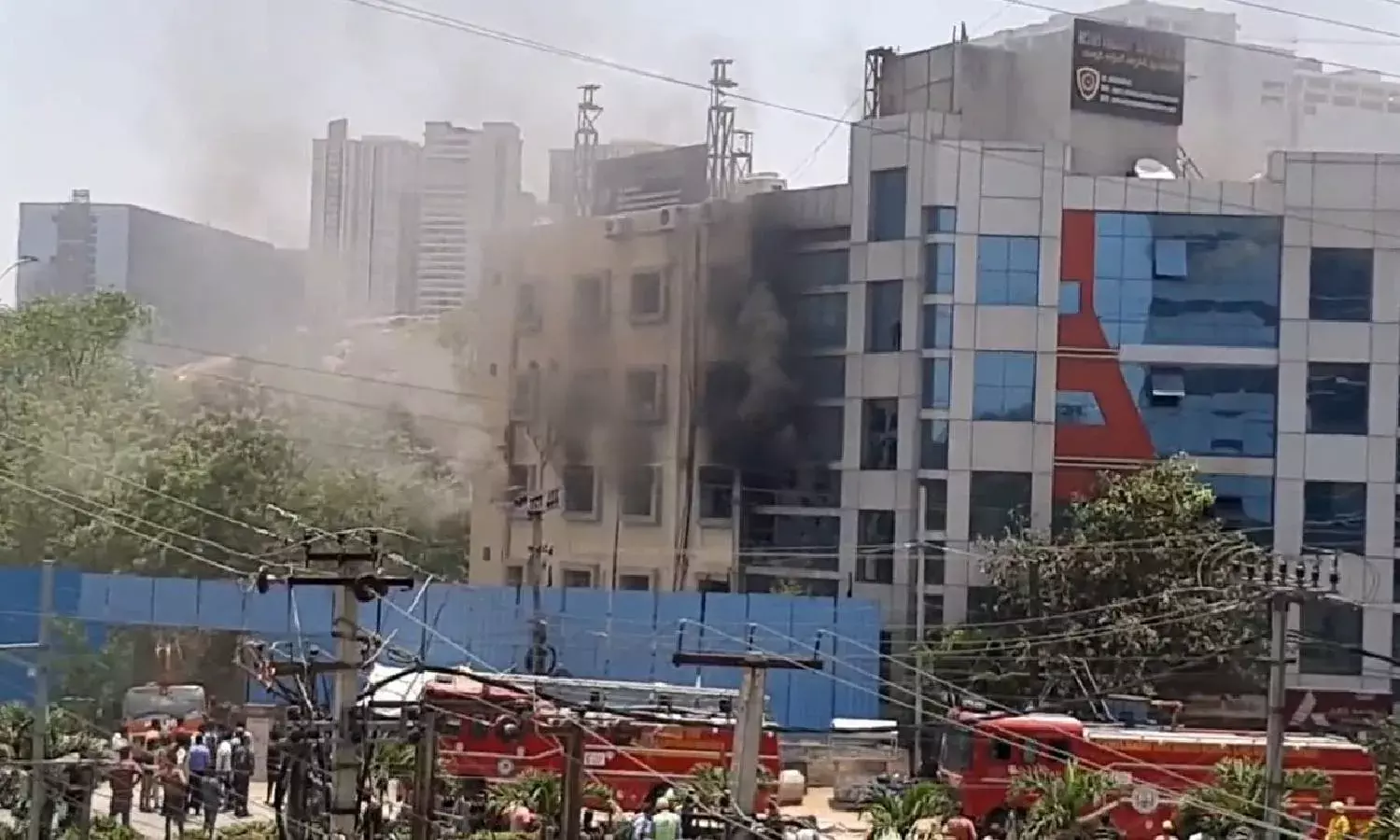 Major fire breaks out at Raidurgams Bawarchi hotel building, no casualties