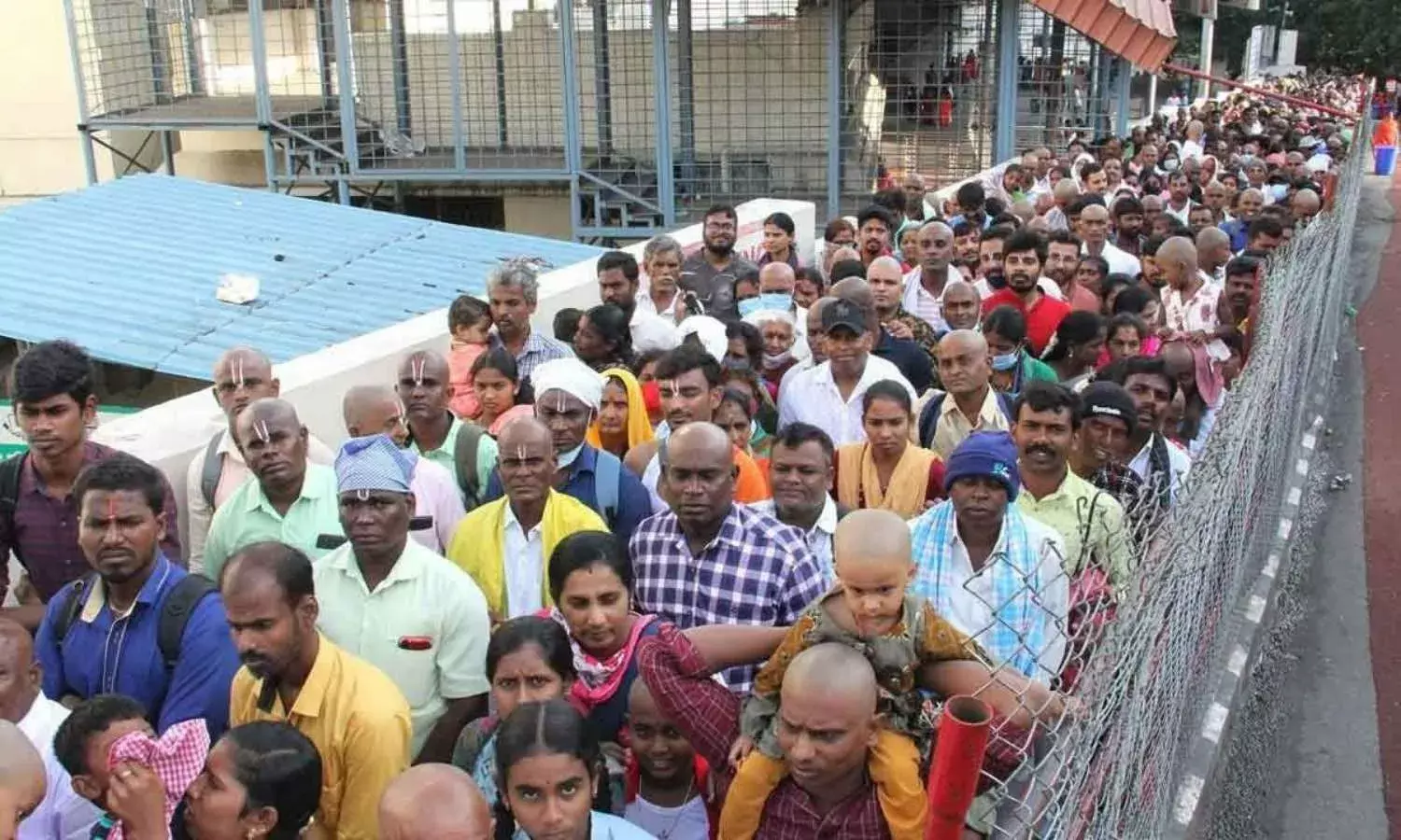 Long lines, packed halls: TTD asks people to postpone trips after weekend rush in Tirupati