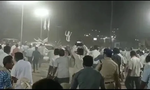 Revanth Reddy supporters booked for attacking TRS Minister Malla Reddy