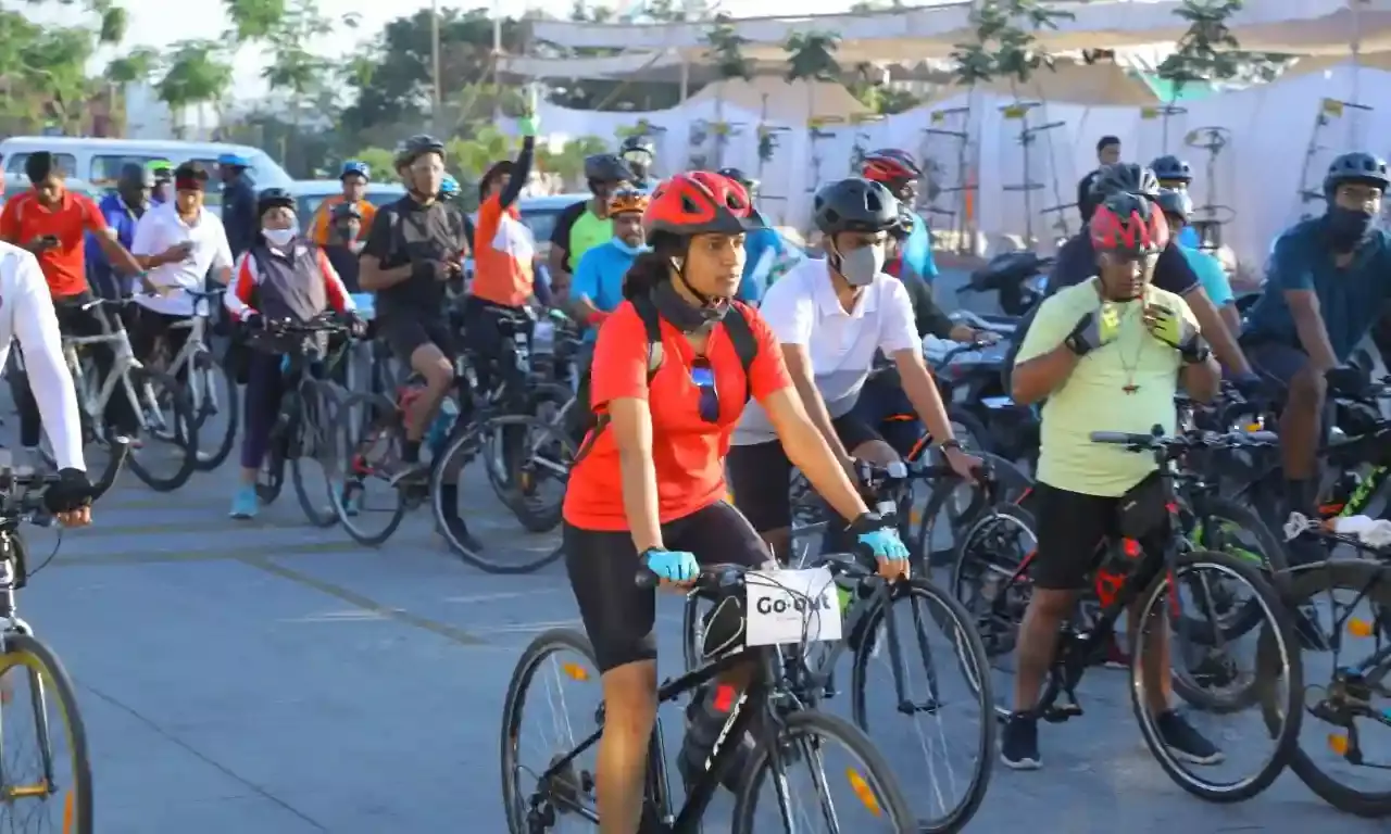 World Bicycle Day: Why are cyclists feeling unsafe on Hyderabad roads