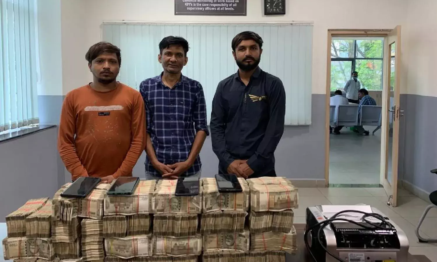 SR Nagar police bust illegal betting ring, seize Rs. 1.15 cr