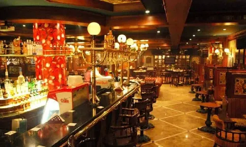 No entry for minors into pubs even for non-alcoholic parties: DCP Madhapur