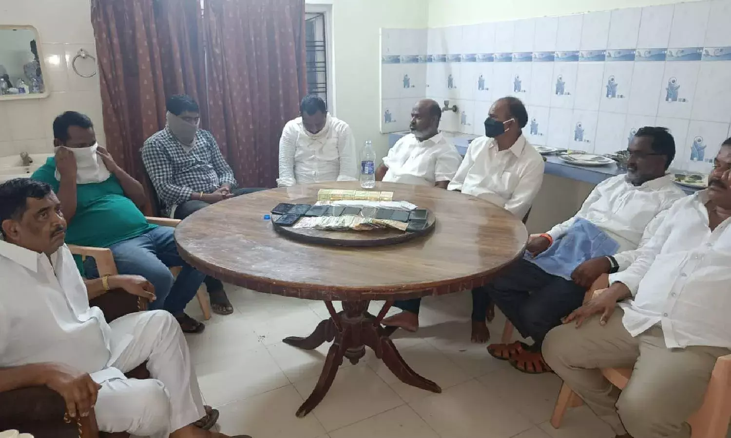 Indoor gaming den busted at Bibi Nagar; 8 held