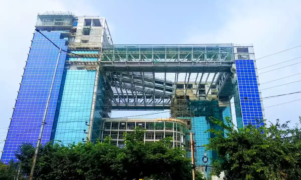 Thieves strike new police control room in Banjara Hills; steal copper wire worth Rs. 10L