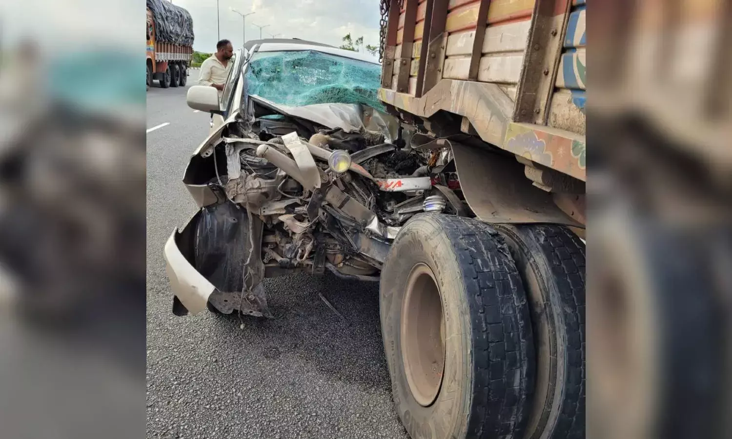 Car with 300 kg Ganja rams into lorry at ORR; 2 injured, 2 flee