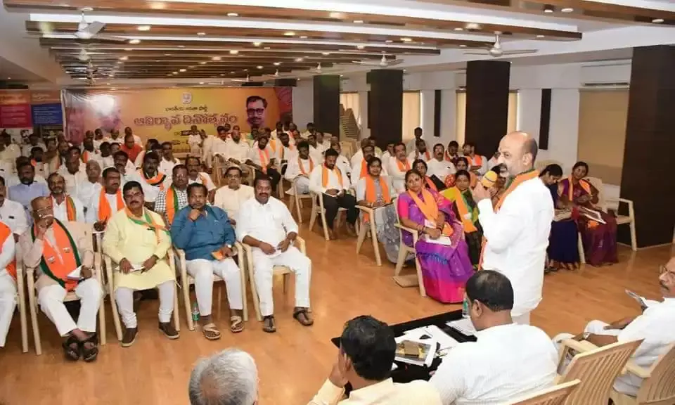 TS people want change in leadership: BJP Telangana gears up for partys national meet