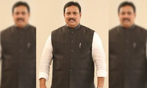 Khairatabad MLA Danam Nagendars pending traffic challans worth Rs. 37k cleared