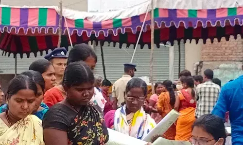 83 families of Teegalaguda get pattas for JNNURM apartments in Mannanur