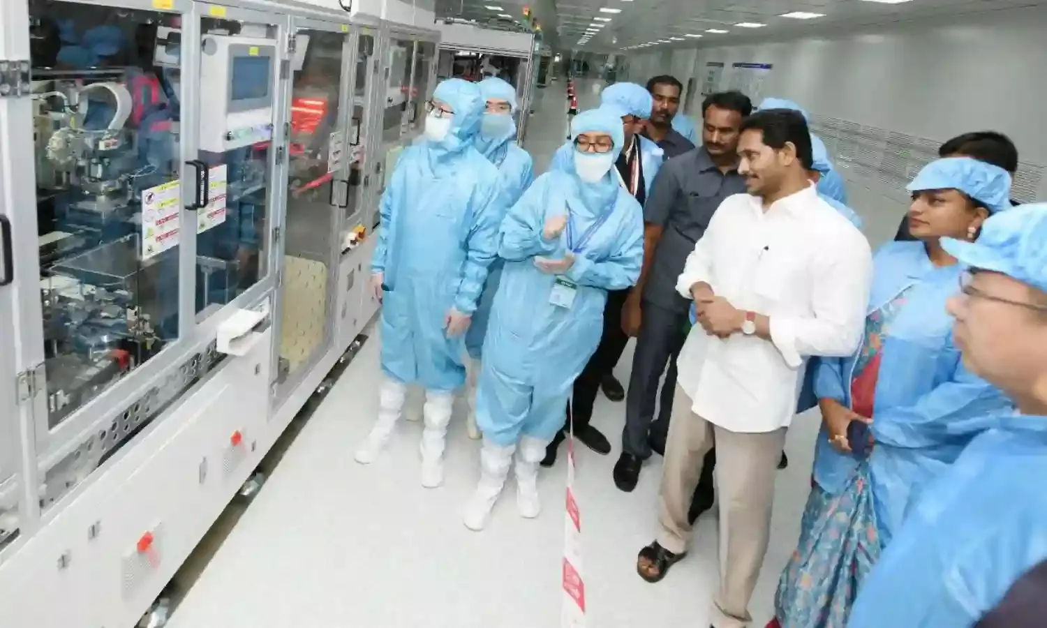 Jagan goes on inauguration spree, launches 6 projects worth Rs. 4,000 cr