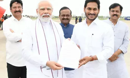 Jagans parting gift to Modi is a letter seeking release of pending funds