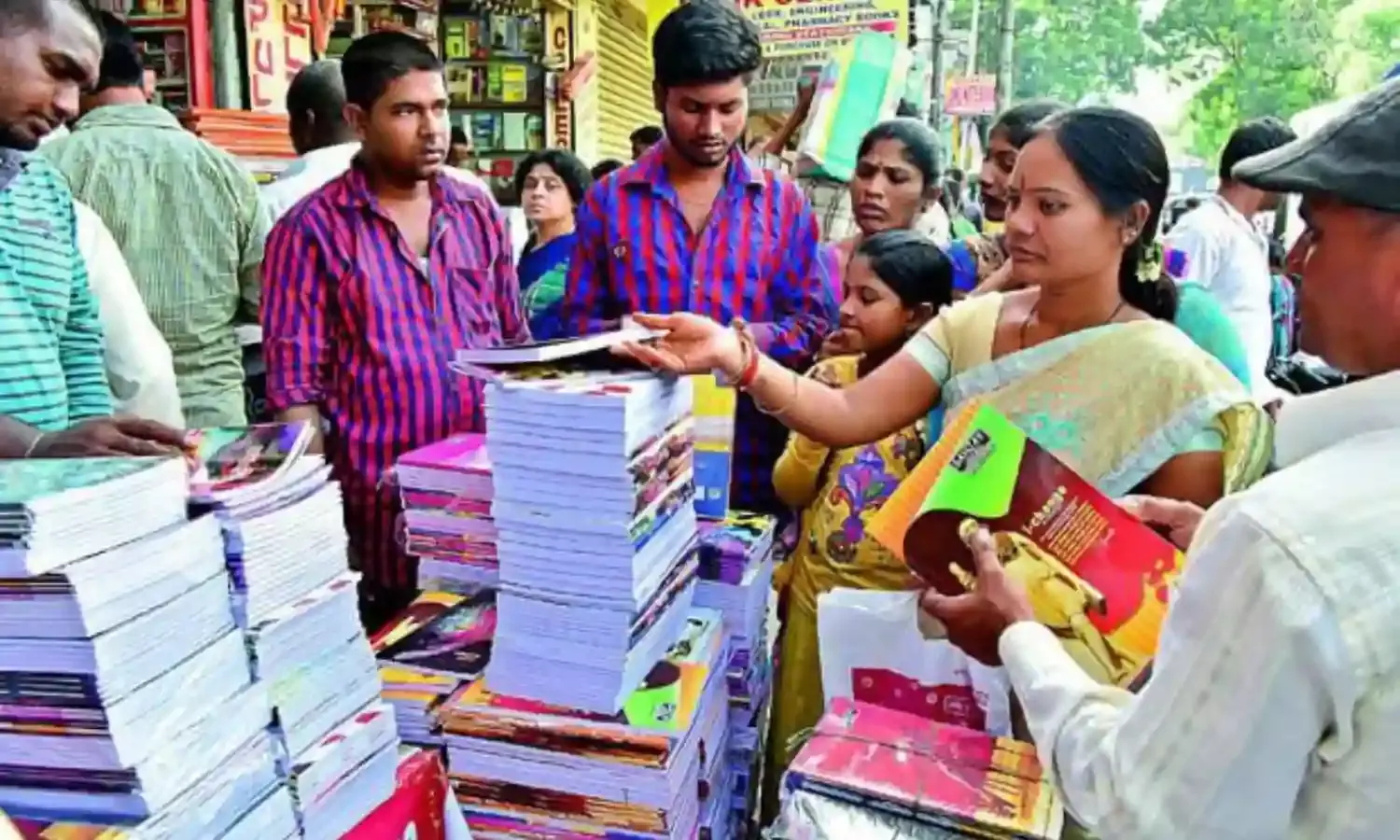 Textbook distribution delay: TS students try bridge course to make up for academic loss