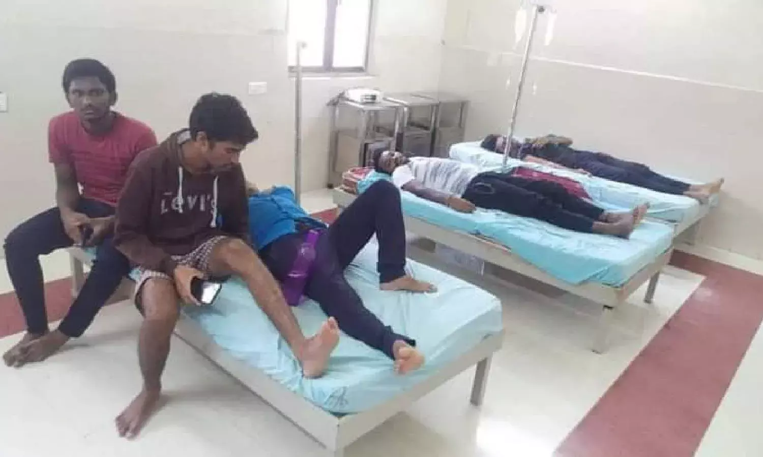 Protest yields no results: A month after protests, mass food poisoning in IIIT Basar