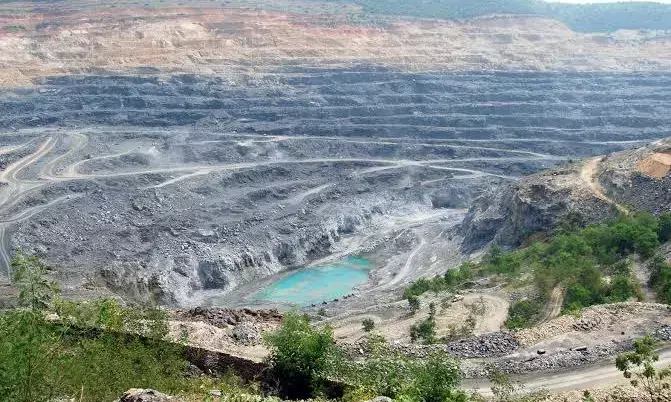 Jagan reviews states revenue sources