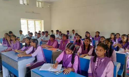English Vinglish: Students of Nidamamuru ZPHS not afraid of being trolled for speaking English