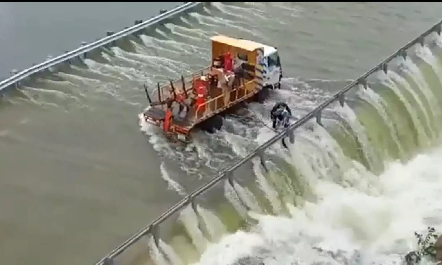 Welcome back rains: Himayat Sagar overflows onto ORR service road