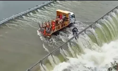 Welcome back rains: Himayat Sagar overflows onto ORR service road