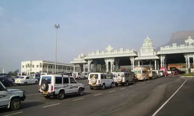 No ban on carrying Chhatrapati Shivajis idol, clarifies TTD after viral video