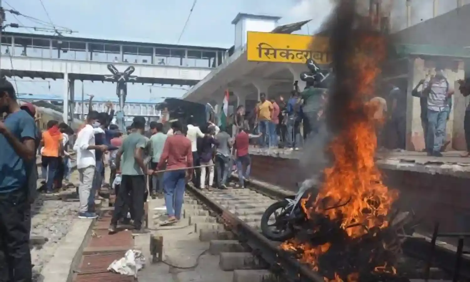 Secunderabad railway station violence: TS HC grants bail to 16 students