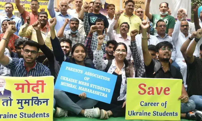 #saveukrainefmgs: 20K Ukraine-return students launch online campaign to save career