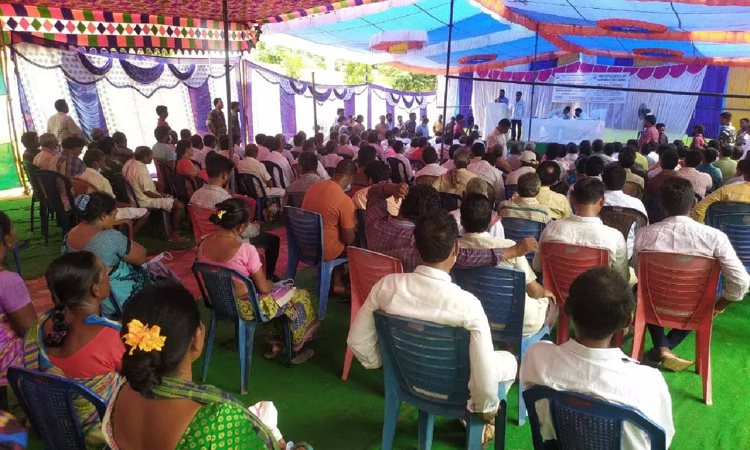 Quartzite mining: Ugly scenes witnessed at Anakapalle as villagers oppose environmental vandalism