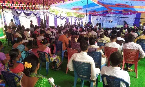 Quartzite mining: Ugly scenes witnessed at Anakapalle as villagers oppose environmental vandalism