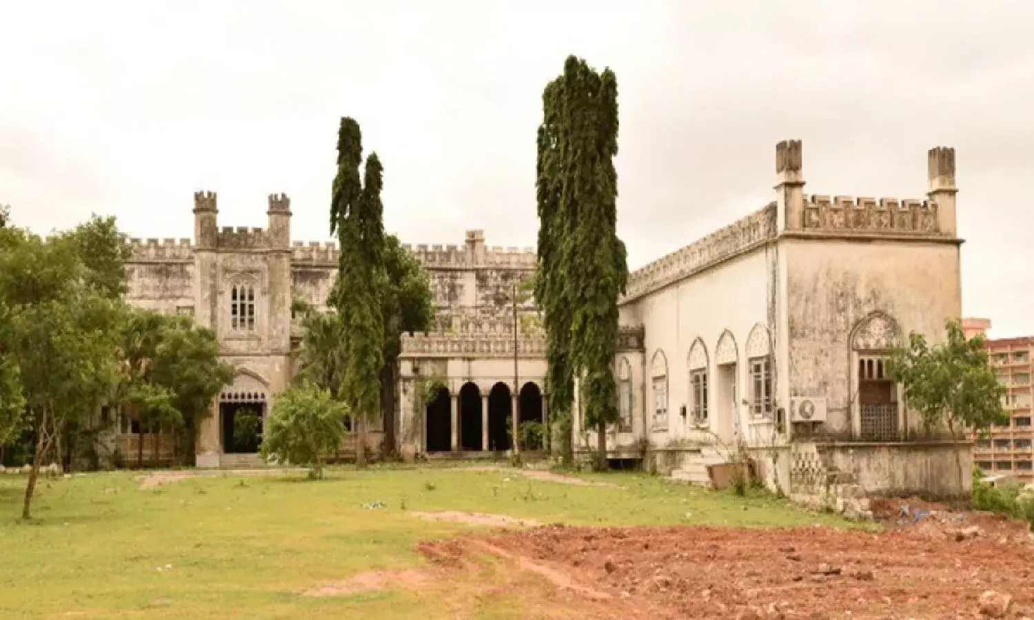 Hill Fort palace will be repaired & renovated: TS tells HC